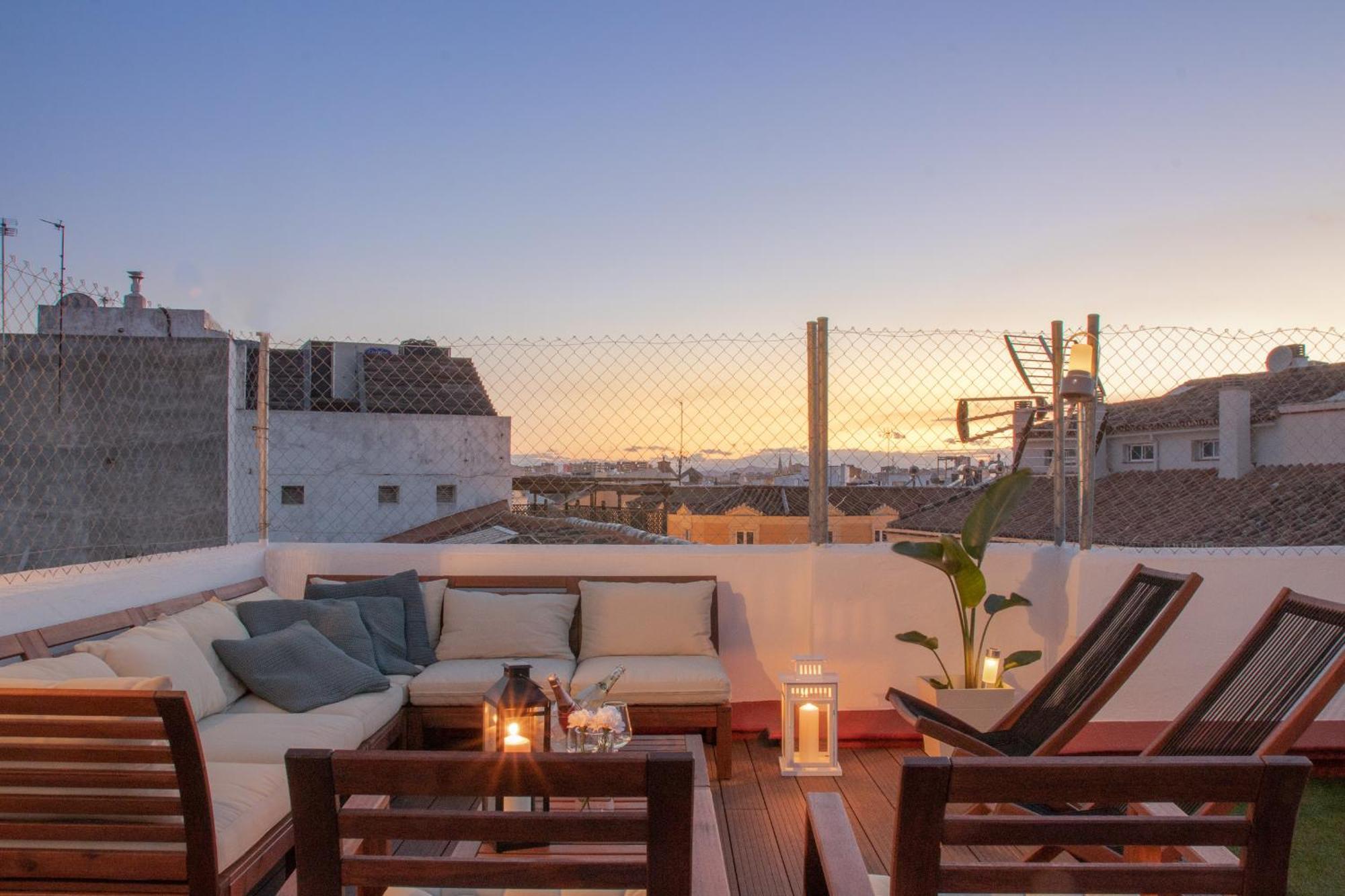 C89 - Luxurious Penthouse With Private Terrace Apartment มาลากา ภายนอก รูปภาพ